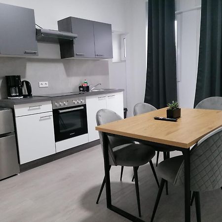 Estrella24 Living Rooms Sydney Herne Bagian luar foto