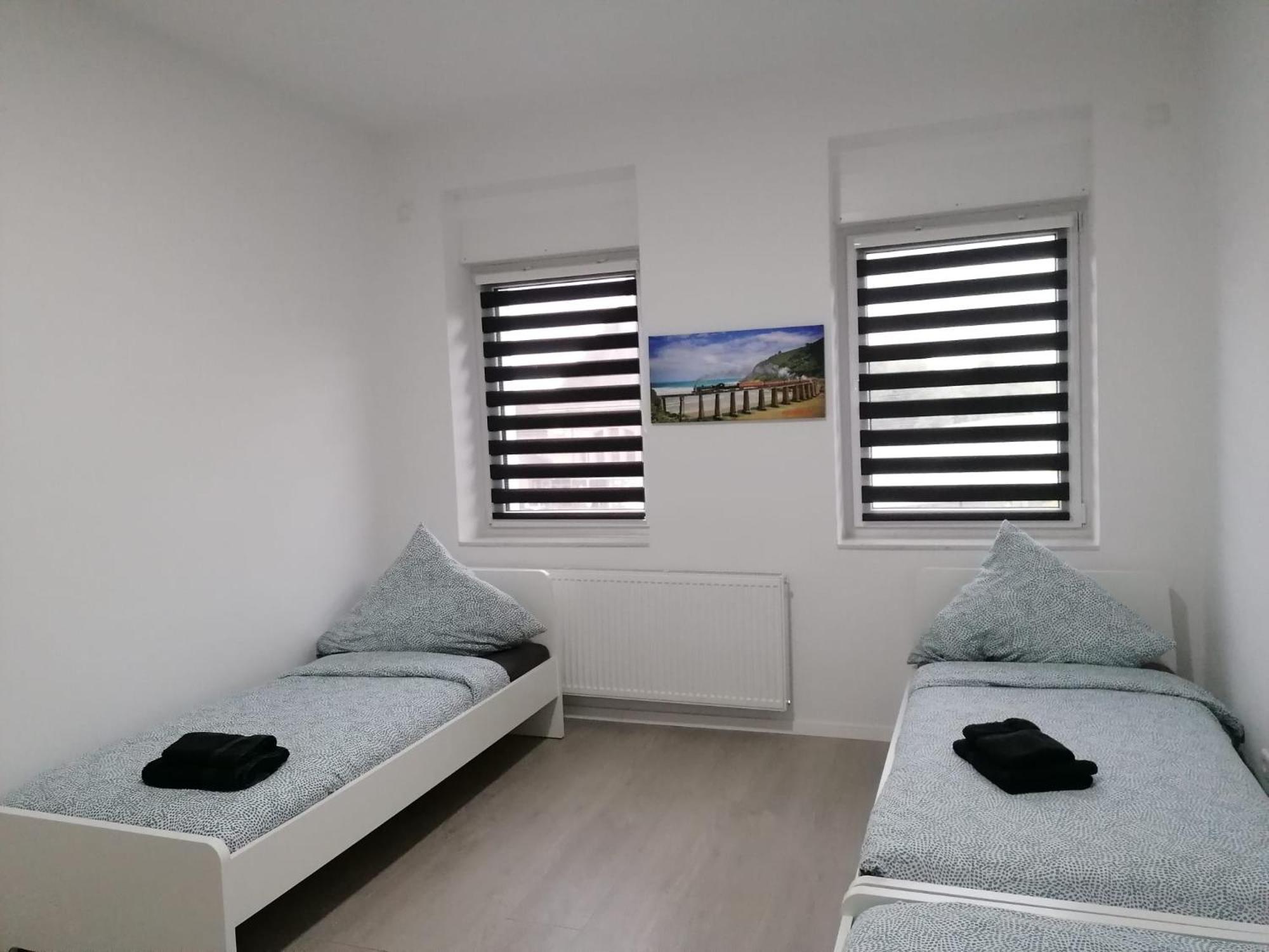 Estrella24 Living Rooms Sydney Herne Bagian luar foto