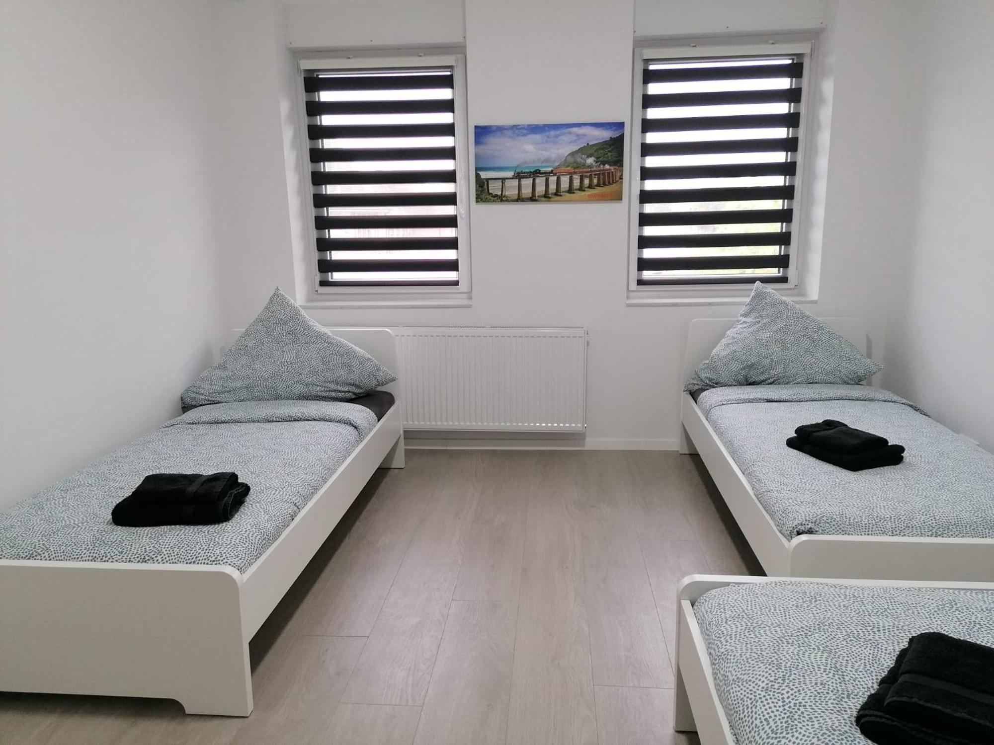 Estrella24 Living Rooms Sydney Herne Bagian luar foto