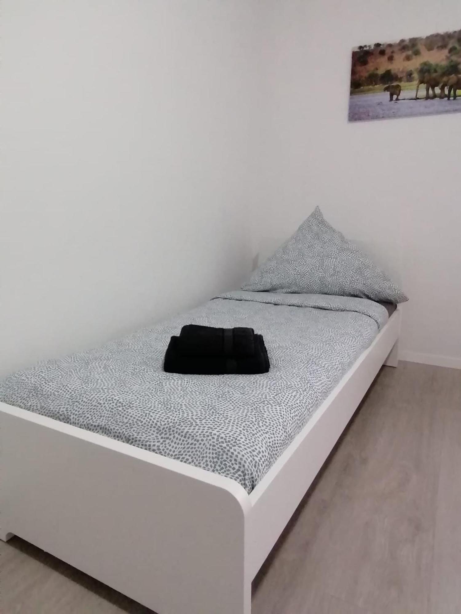 Estrella24 Living Rooms Sydney Herne Bagian luar foto